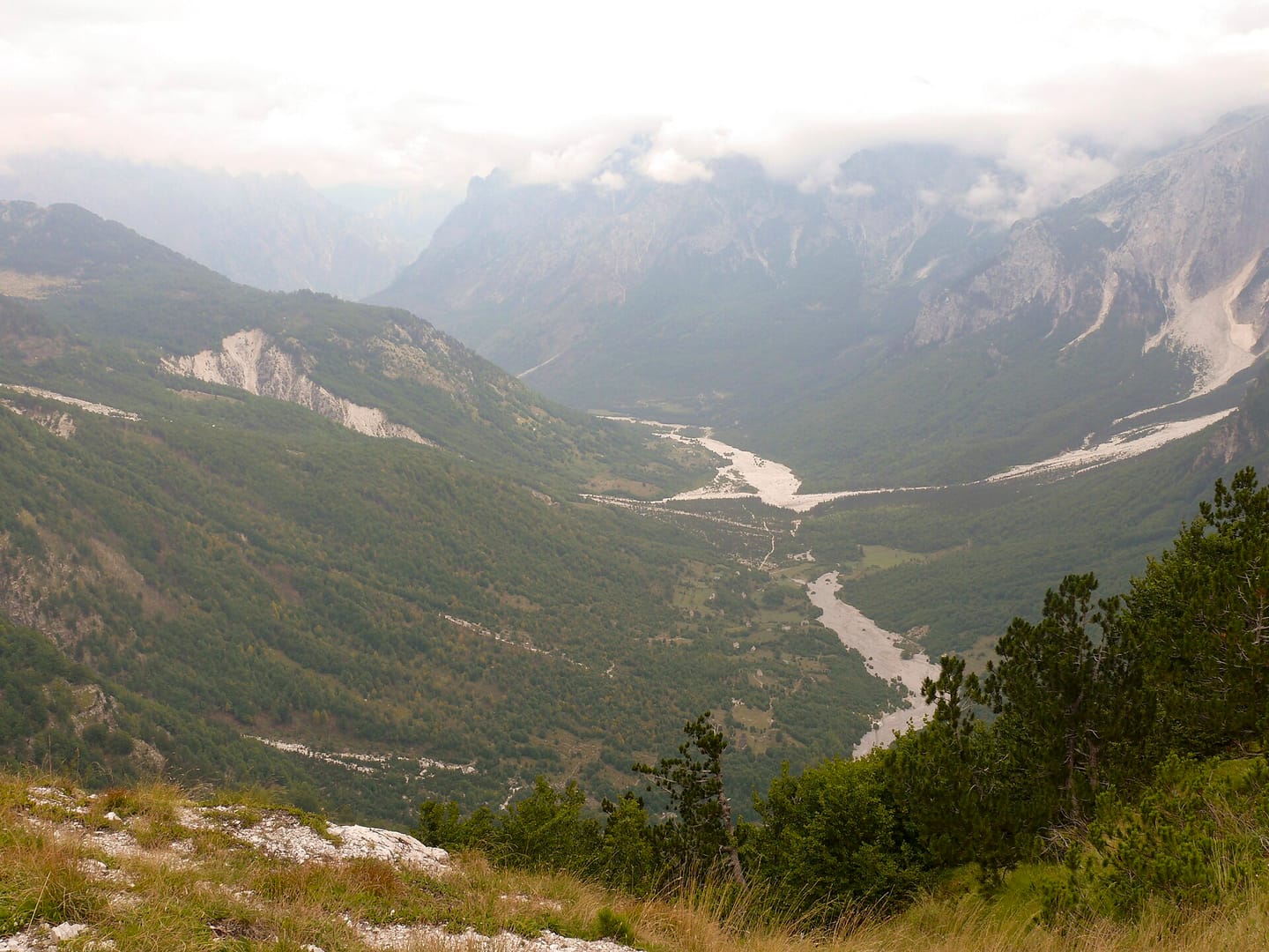Valbona Valley · photo 1